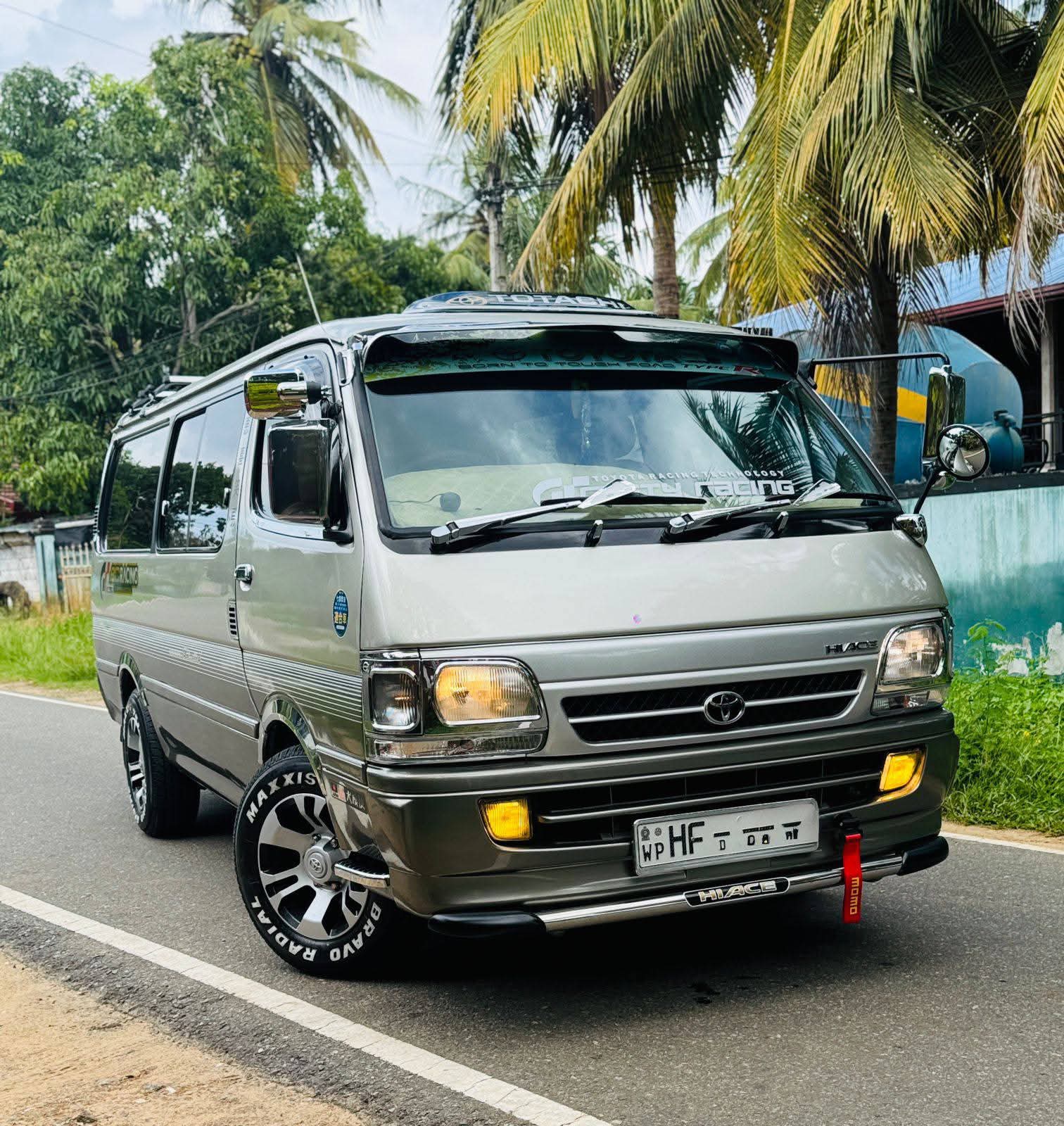 Toyota Dolphin